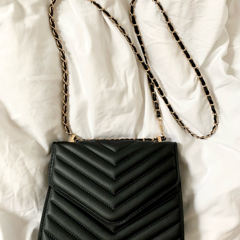 Black crossbody bag